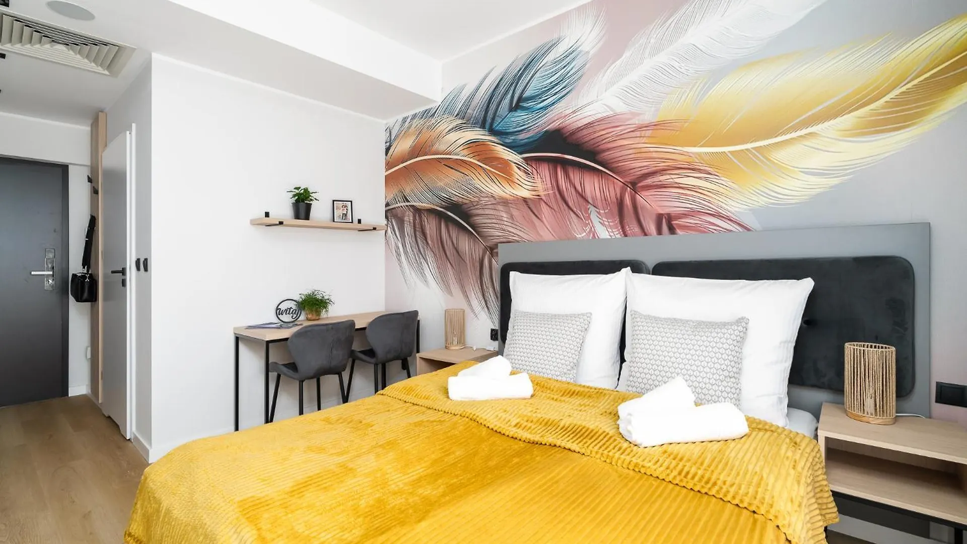 Honey Apartment - Plac Wolnosci W Poznaniu